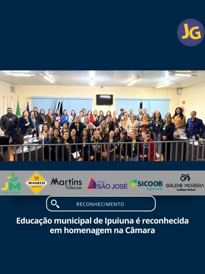Parte da equipe da educação municipal